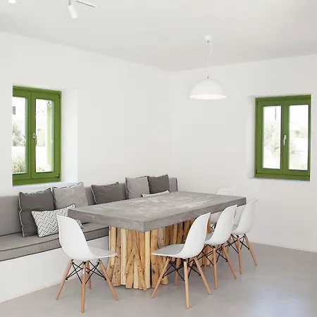 Feriehus Seaside Paros - *