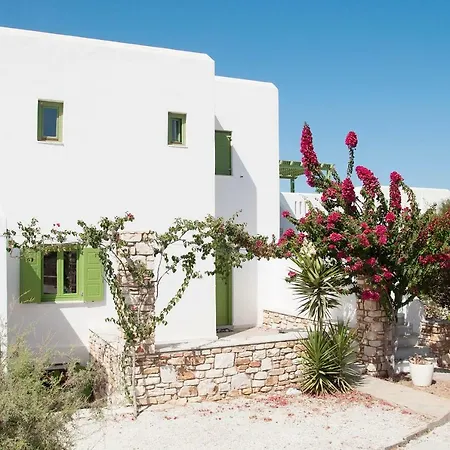 Seaside Paros - *